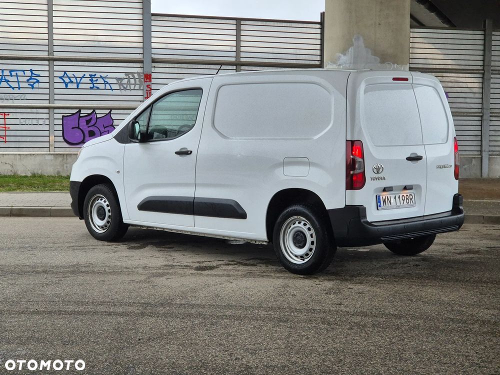 Toyota Proace City - 12