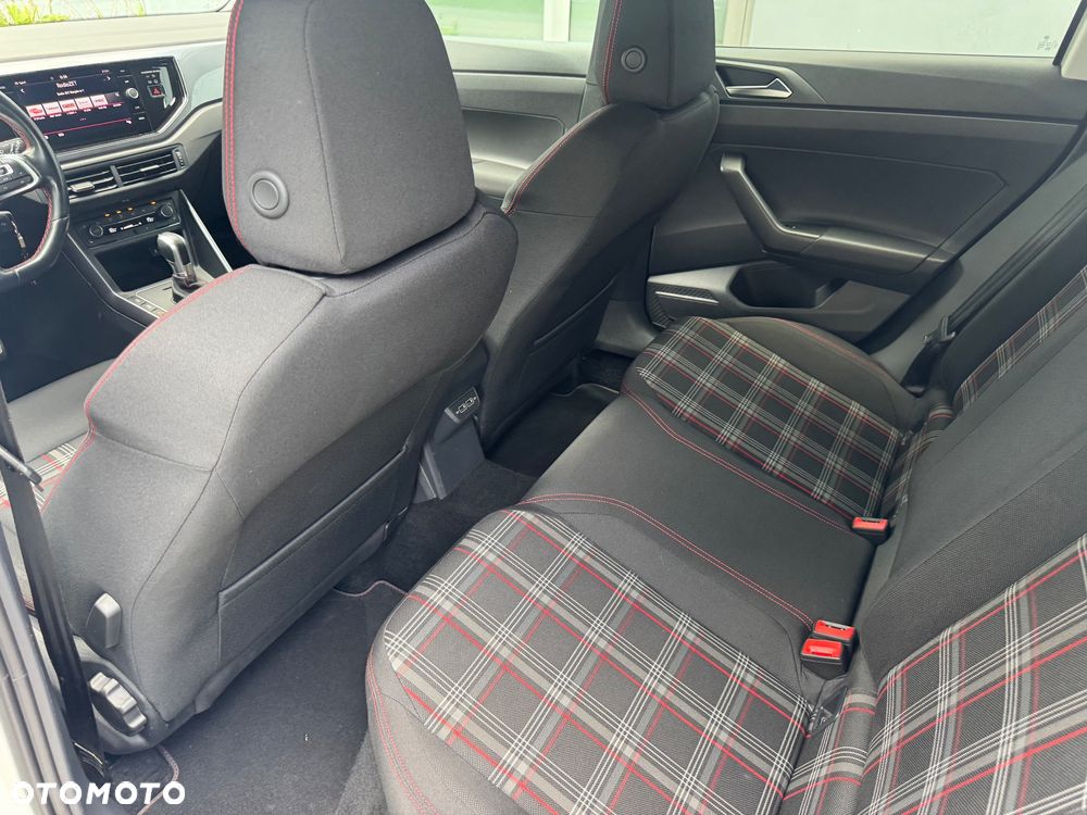 Volkswagen Polo 2.0 TSI OPF DSG GTI - 19