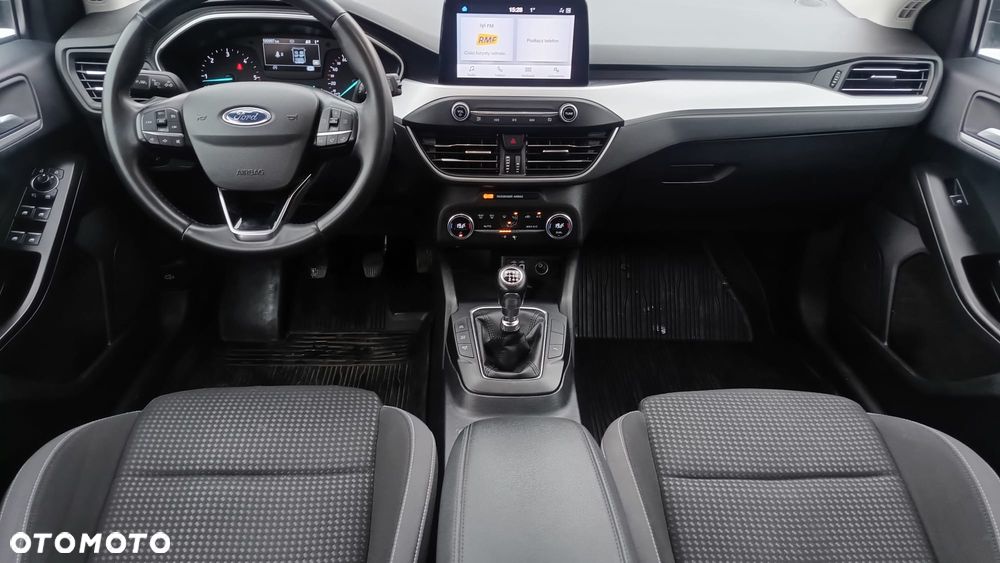 Ford Focus - 26