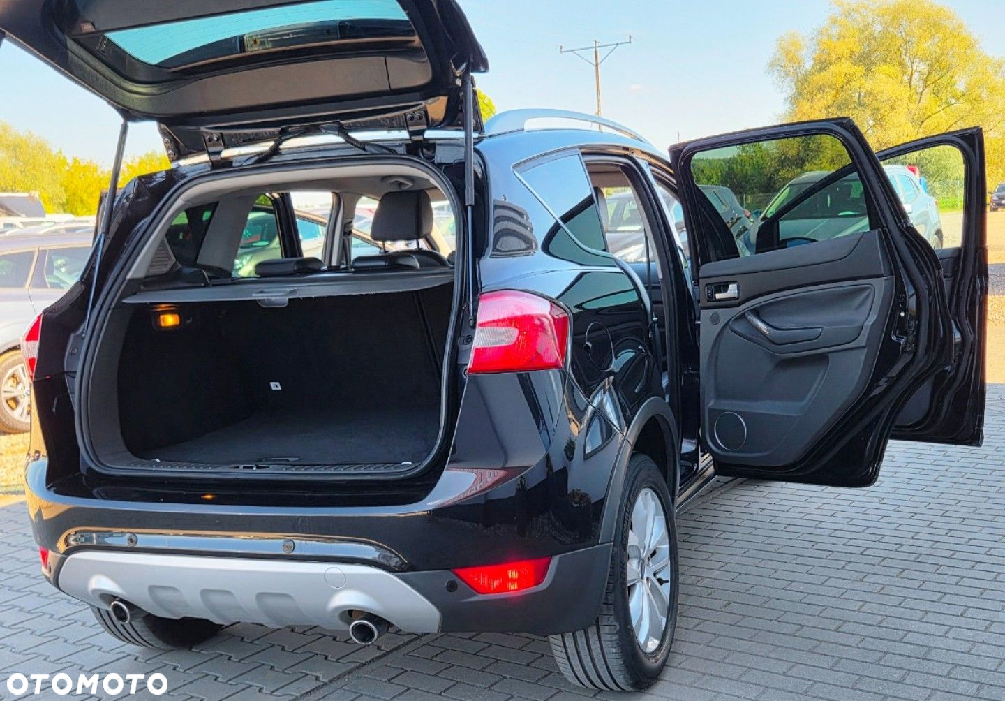 Ford Kuga - 36