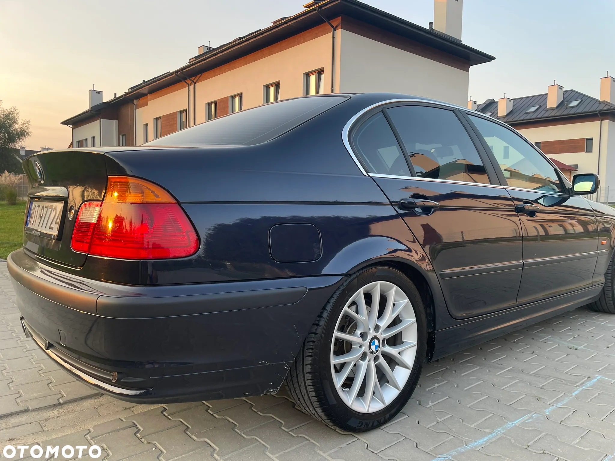 BMW Seria 3 320i - 33