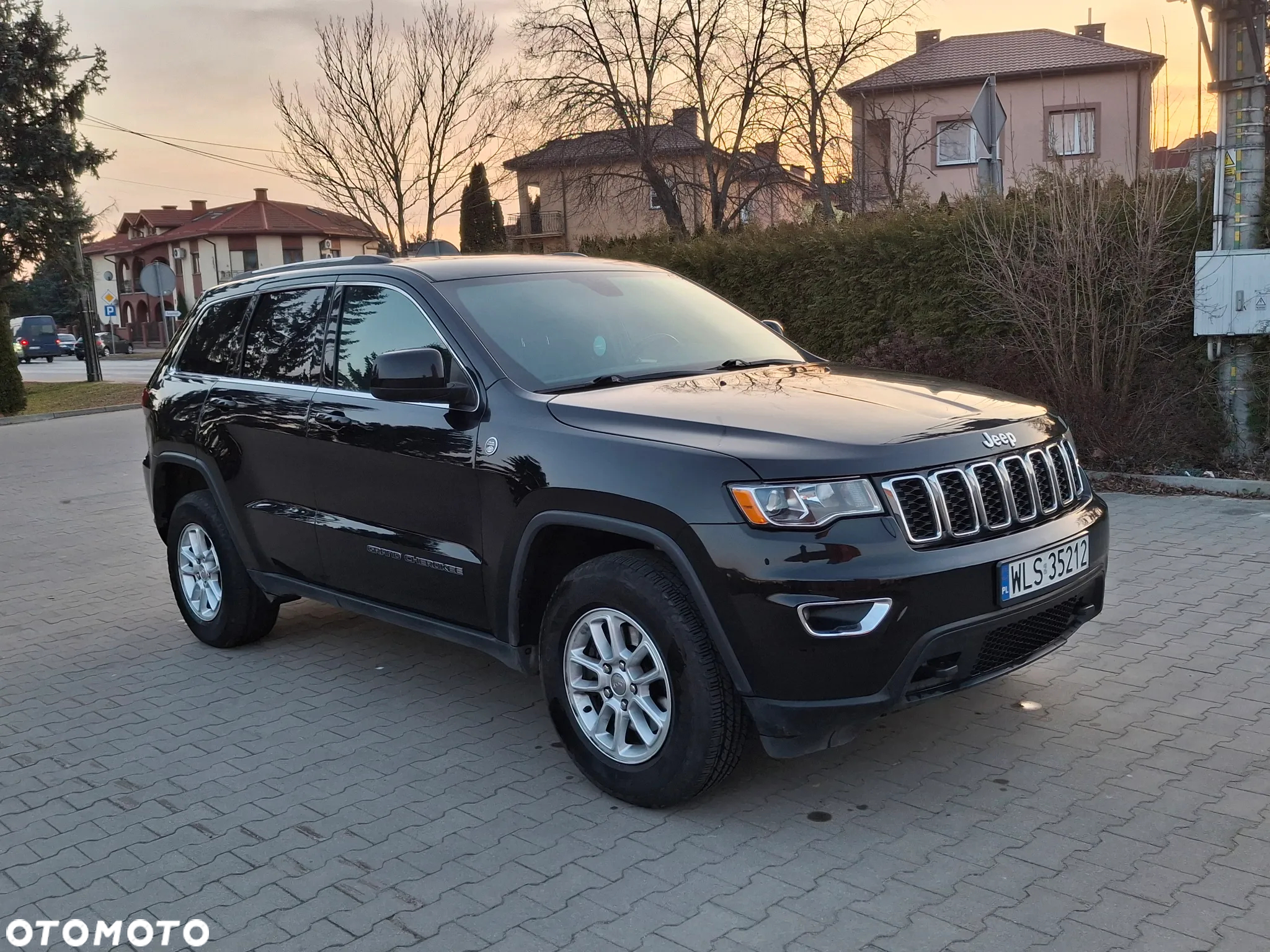 Jeep Grand Cherokee - 3
