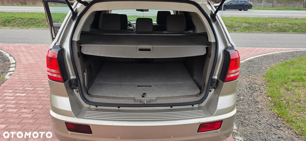 Dodge Journey 2.0 CRD SXT - 15