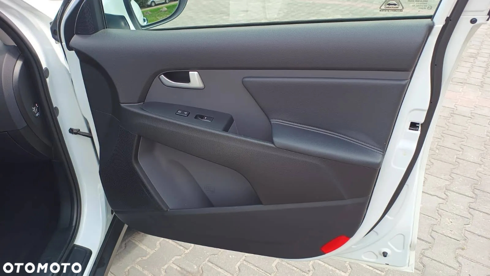 Kia Sportage 1.6 GDI L 2WD - 25