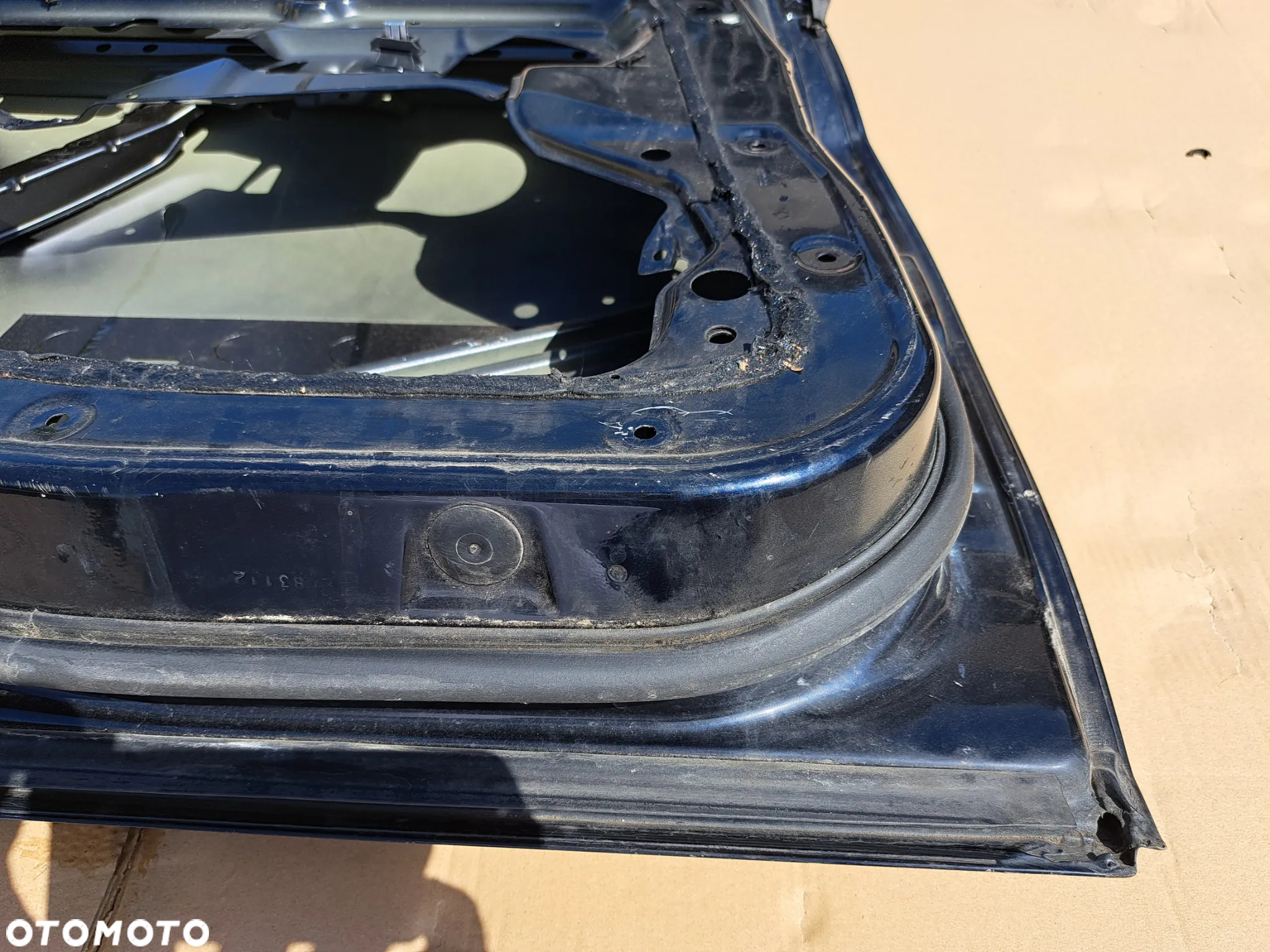 Drzwi tył lewe czarne BMW 5  e61 - 6