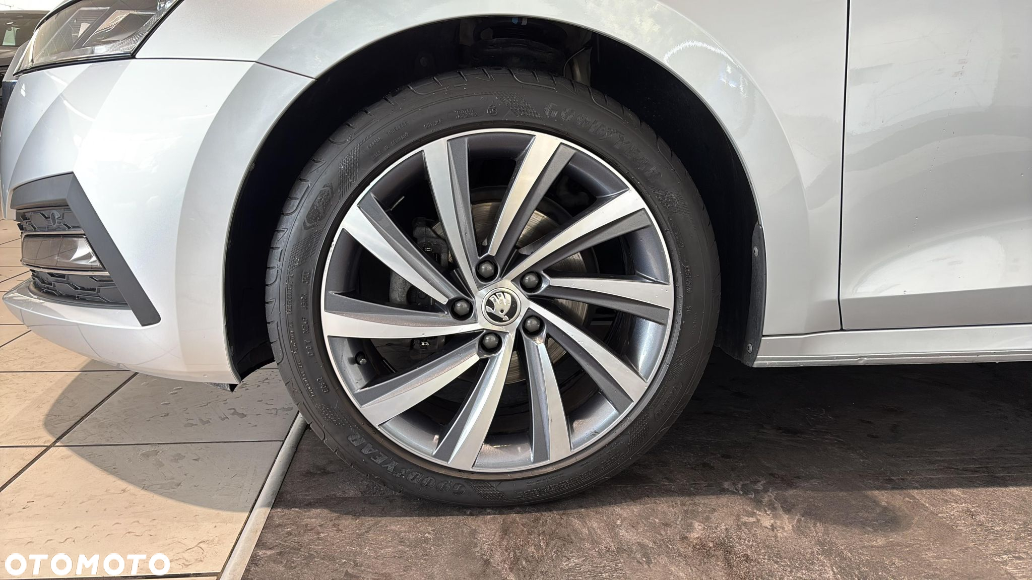 Skoda Octavia 2.0 TDI Style DSG - 18