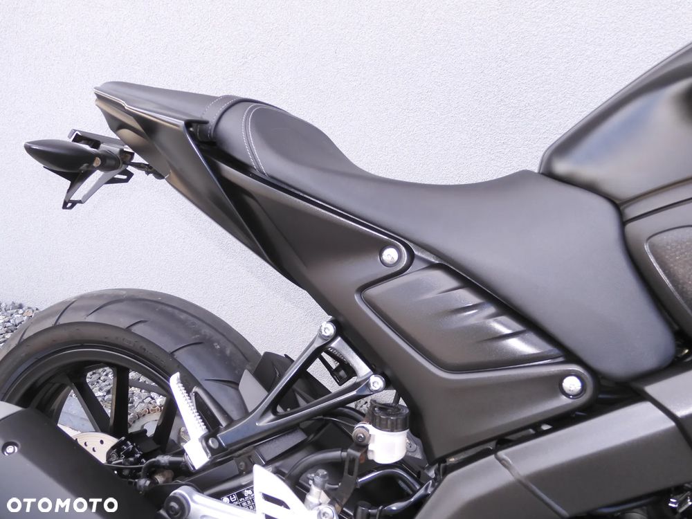 Yamaha MT - 13