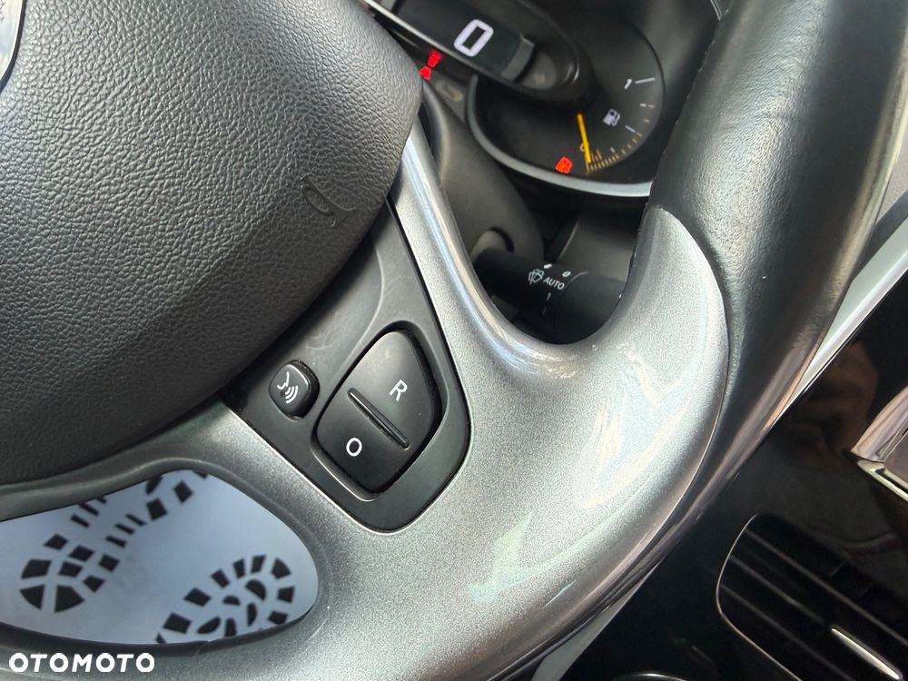 Renault Clio 0.9 Energy TCe Limited EU6 - 23