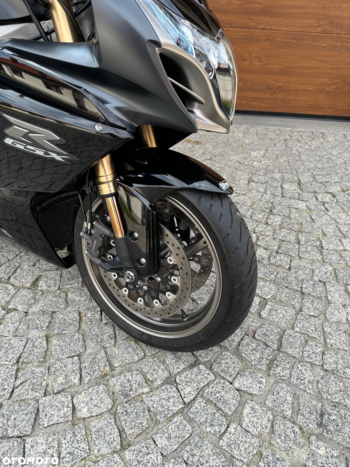 Suzuki GSX-R - 4