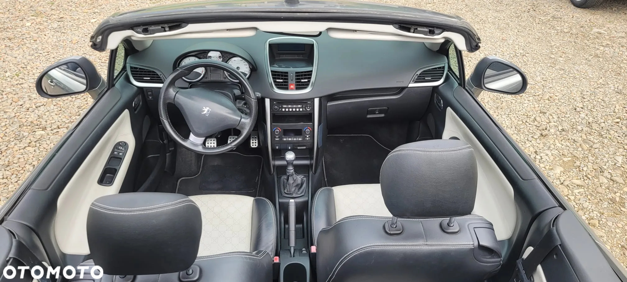 Peugeot 207 CC 1.6 Intense - 7