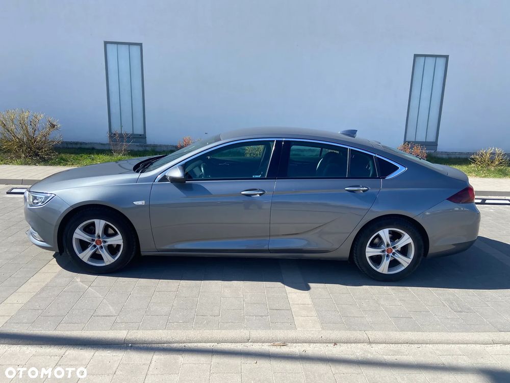 Opel Insignia - 10