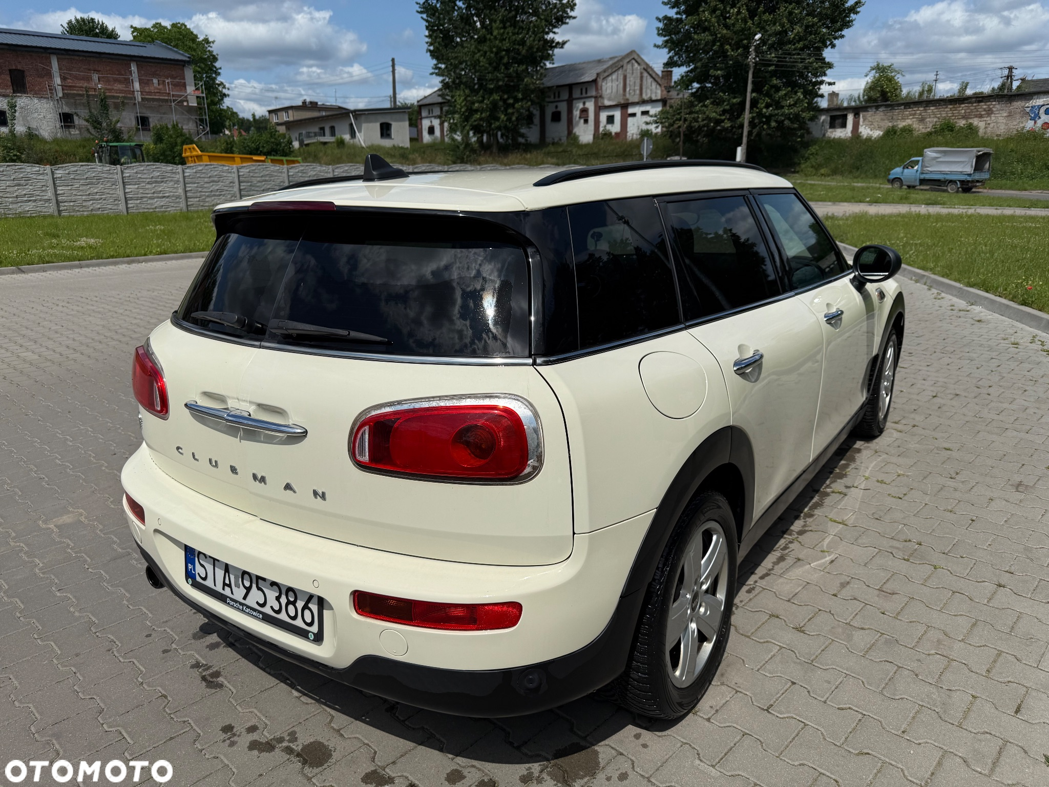 MINI Clubman One D - 2