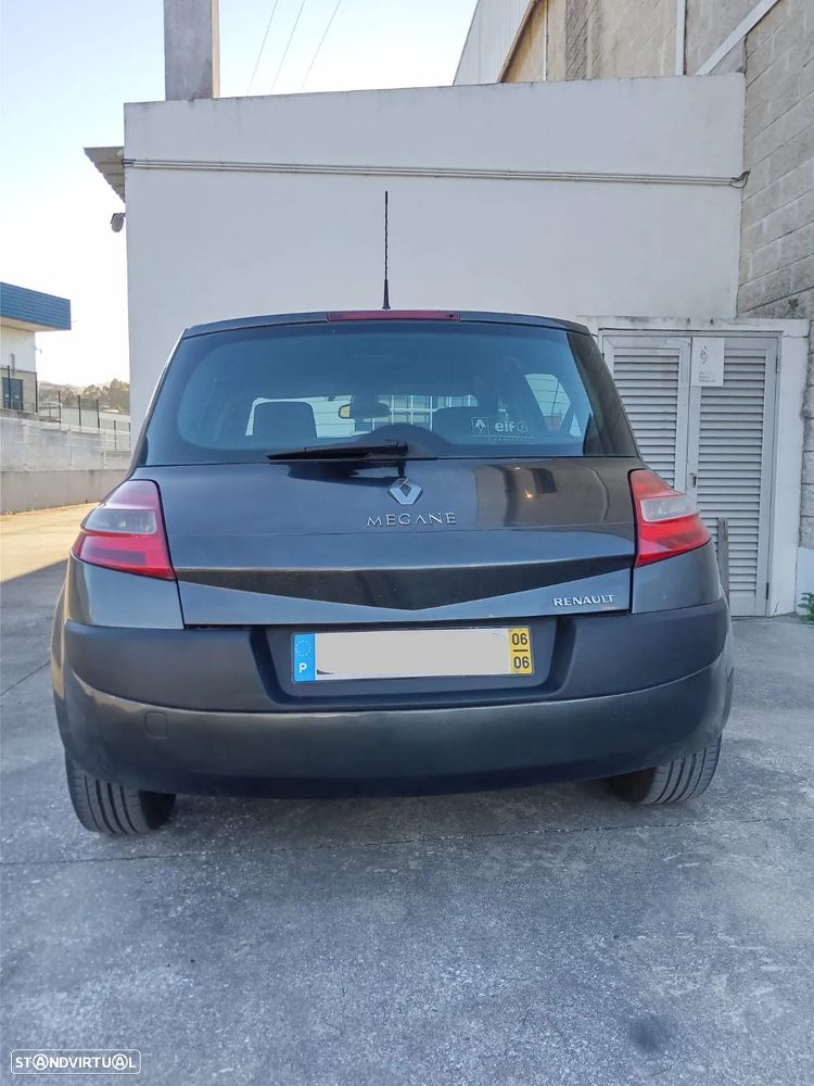 Renault Mégane 1.5 dCi Confort - 3