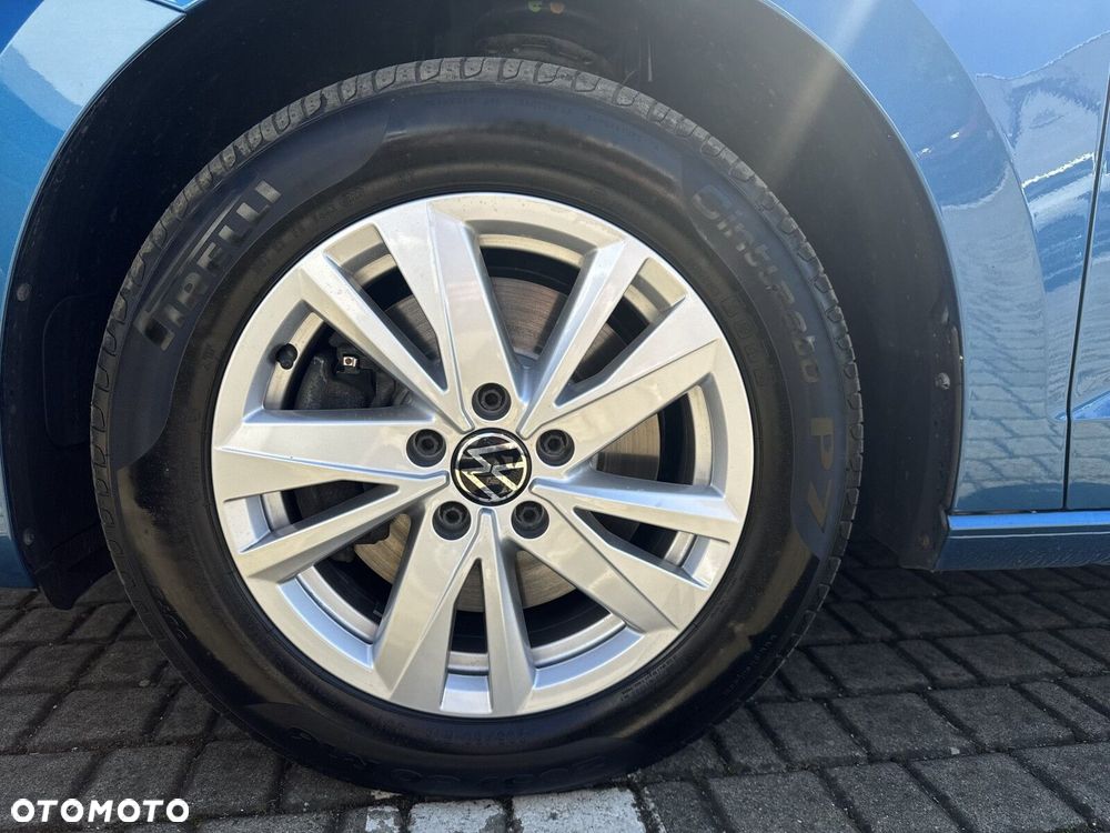 Volkswagen Touran 2.0 TDI BMT Comfortline DSG - 36