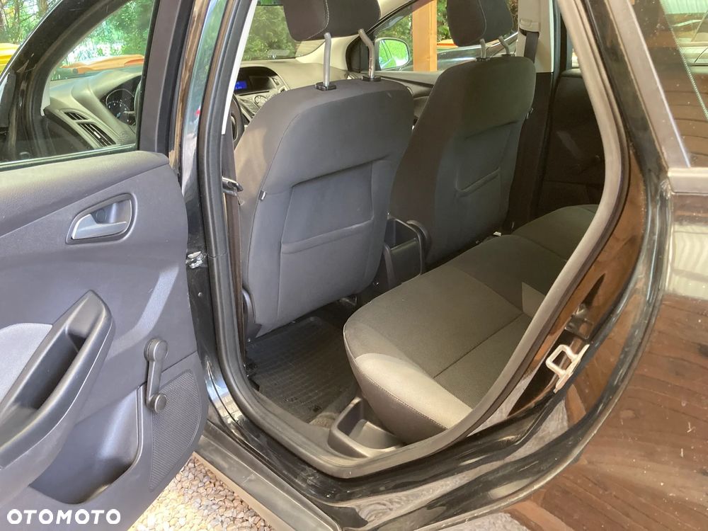 Ford Focus 1.6 Trend - 11