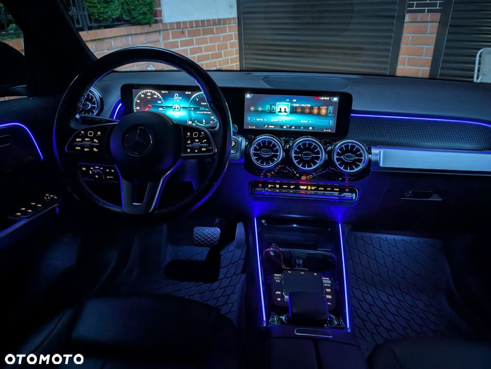 Mercedes-Benz GLB 250 4Matic 8G-DCT Style - 25