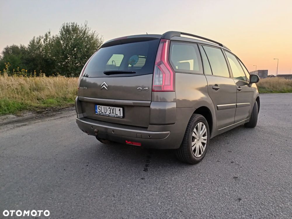 Citroën C4 1.6 HDi FAP EGS6 Confort - 2