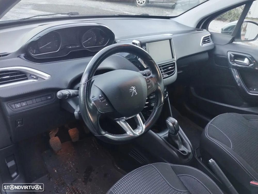 Peugeot 208 PureTech 82 Start & Stop Active - 5