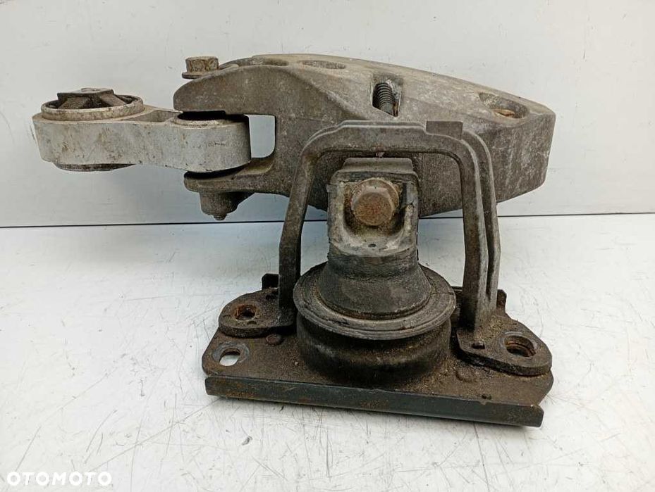 łapa wspornik silnika vivaro trafic primastar 2.0 16v benzyna 08r 8200159772A - 4