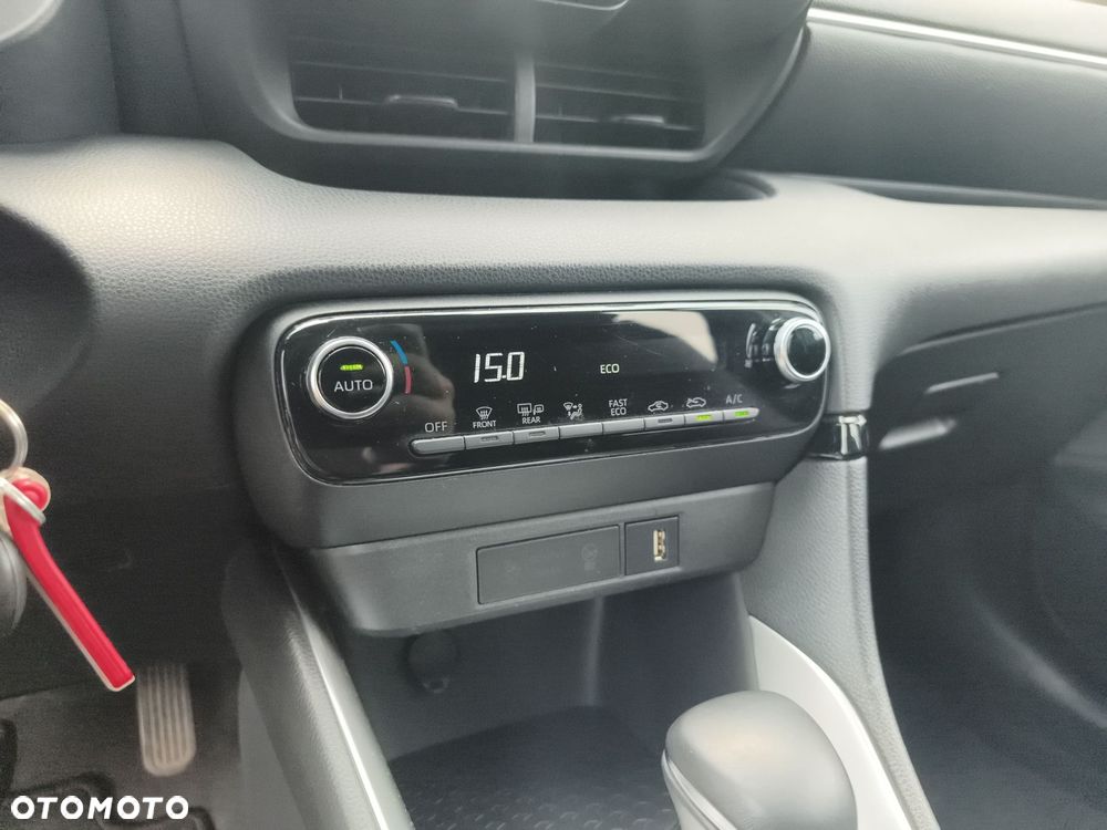 Toyota Yaris Hybrid 1.5 Comfort - 23