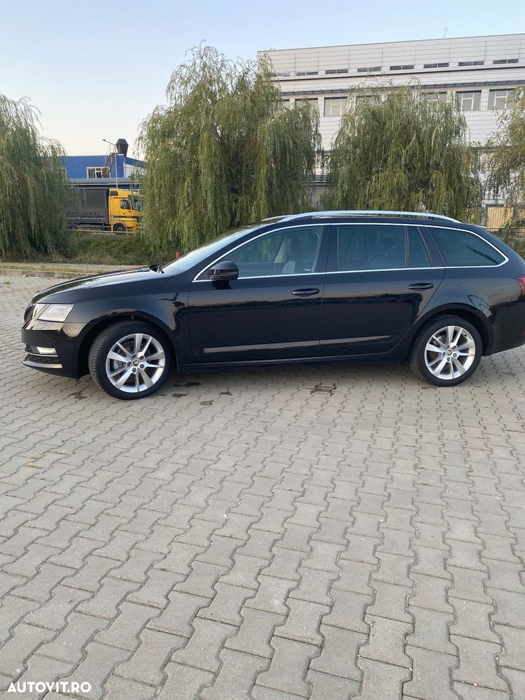Skoda Octavia Combi Diesel 1.6 TDI DSG Style - 3