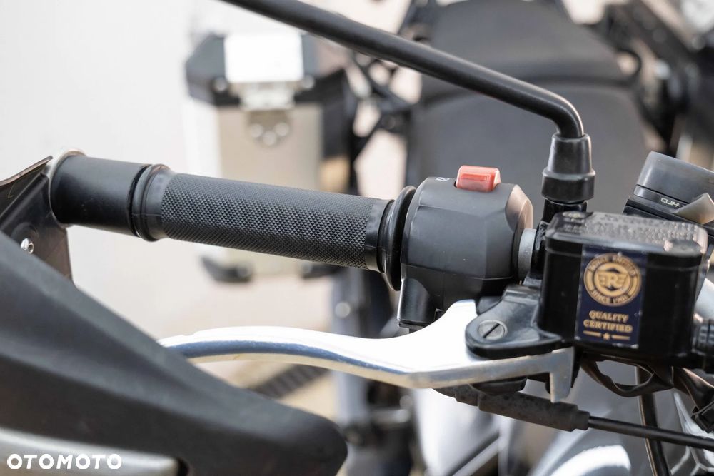 Royal Enfield Himalayan - 30