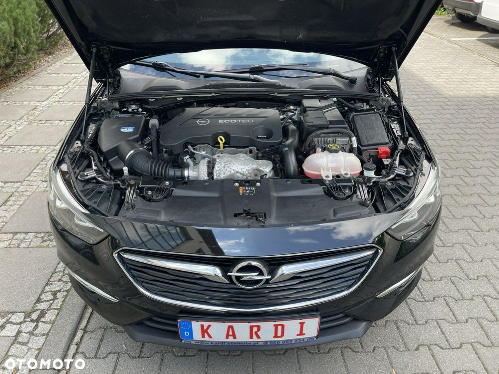Opel Insignia - 17