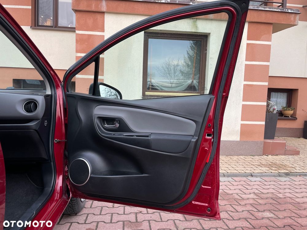 Toyota Yaris 1.5 VVT-i Comfort - 16