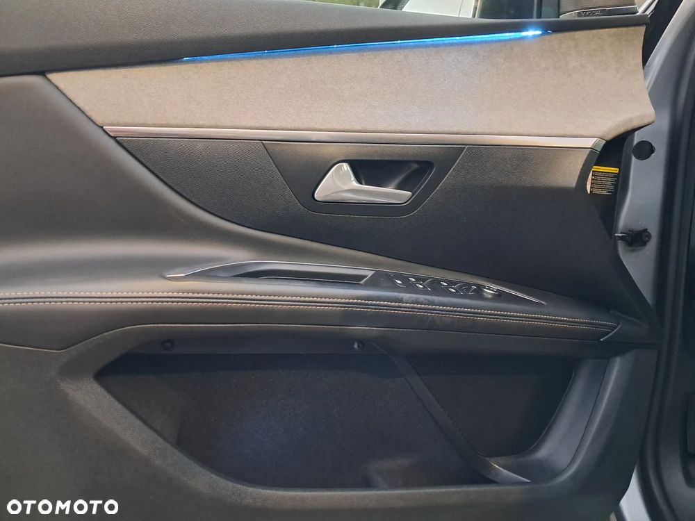 Peugeot 5008 - 21