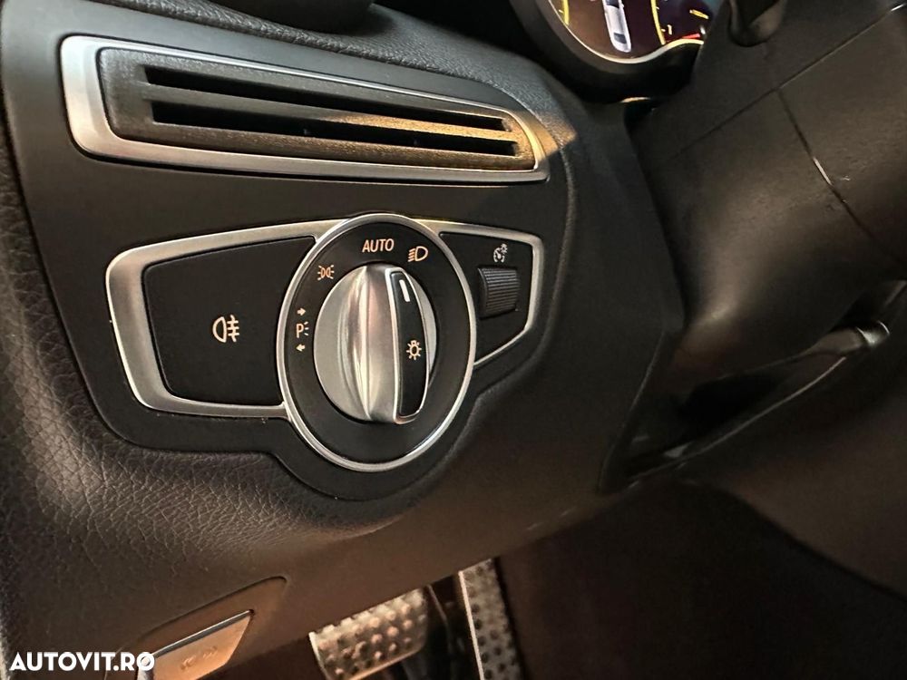 Mercedes-Benz C 180 Aut. - 26