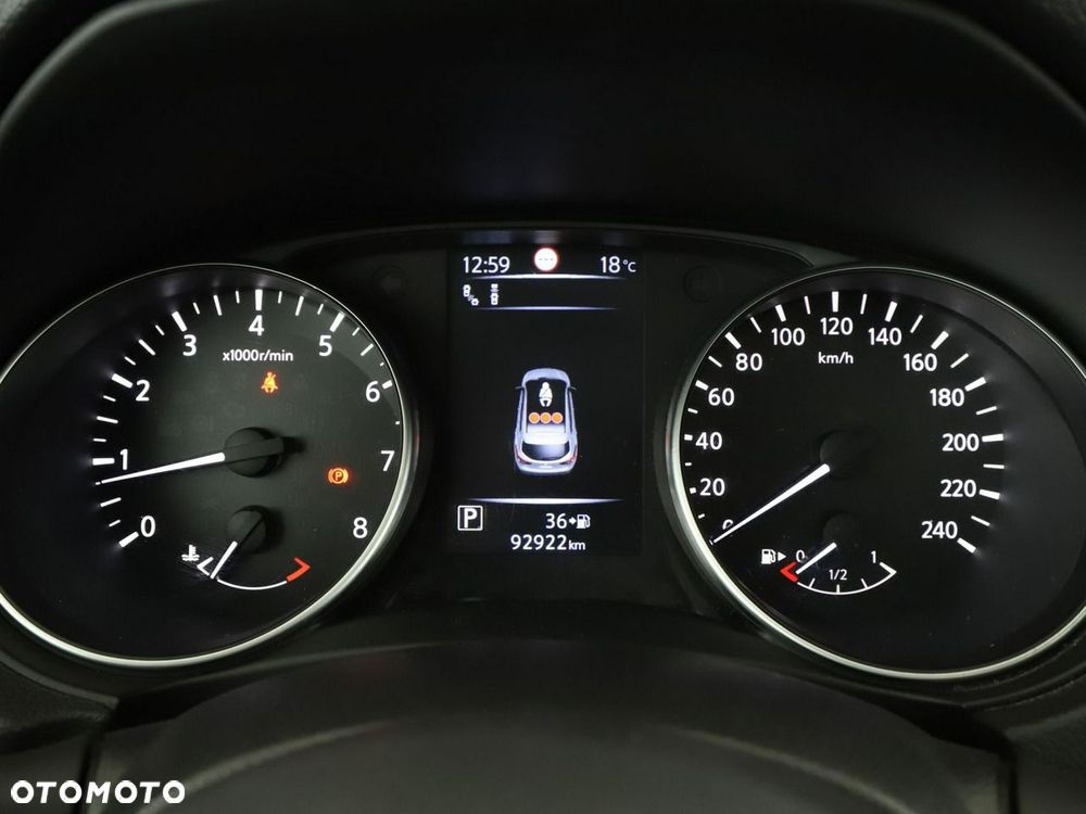 Nissan Qashqai 1.2 DIG-T N-Connecta Xtronic - 23