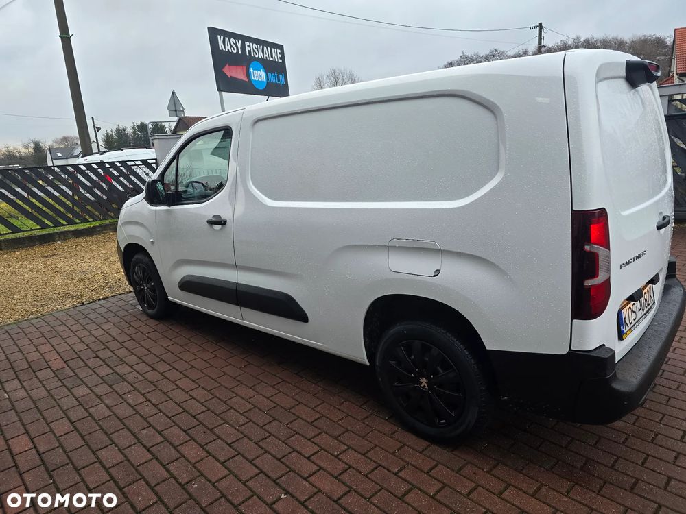 Peugeot Partner - 11