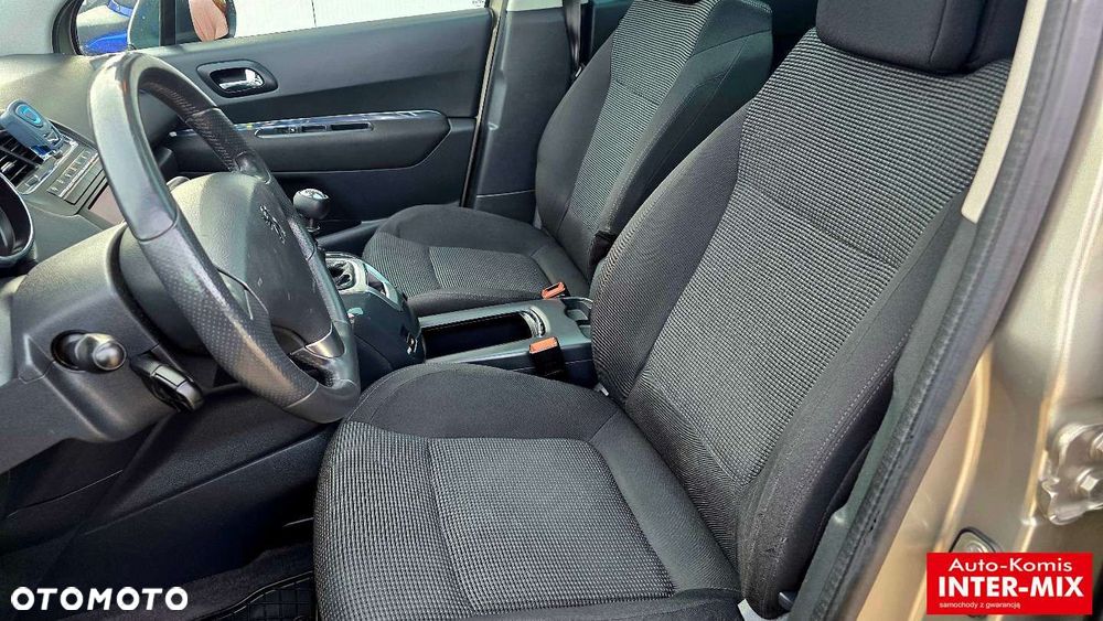 Peugeot 5008 - 29