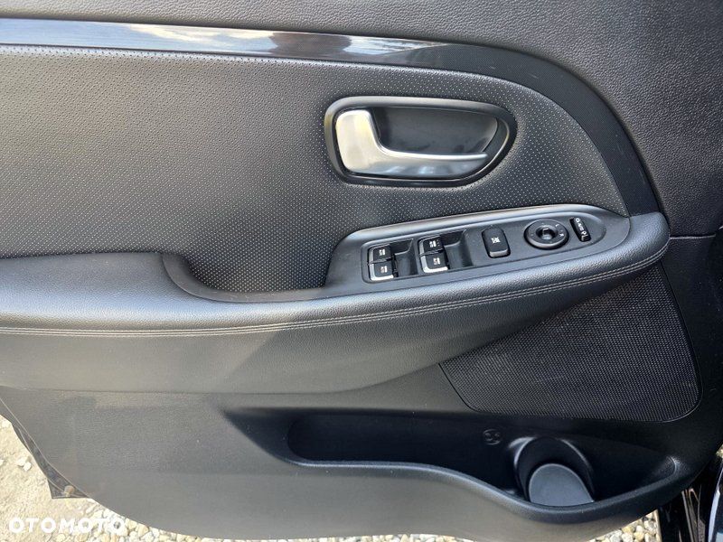 Kia Carens 2.0 GDI Automatik Spirit - 15