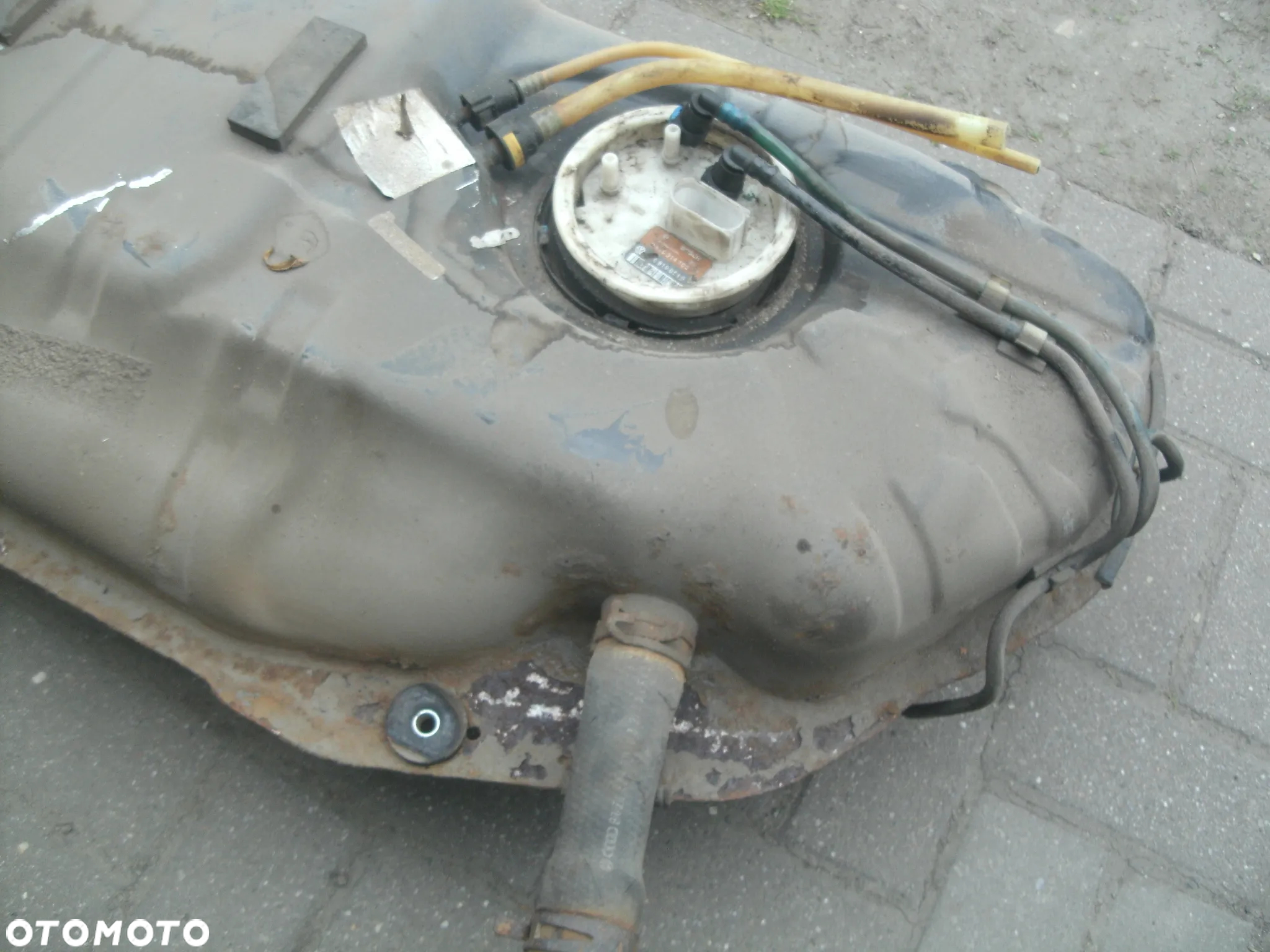 ZBIORNIK PALIWA BAK POMPA VW FOX 03-10 ROK KOMPLET - 3