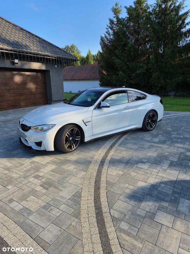 BMW M4 - 3