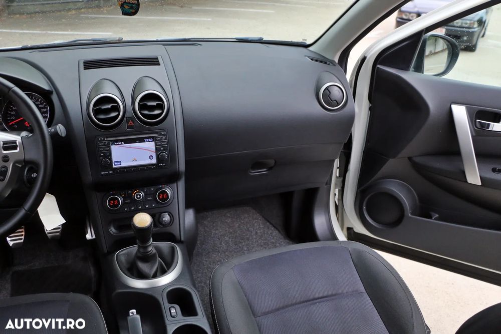 Nissan Qashqai 1.5 DCI N-Connecta - 18