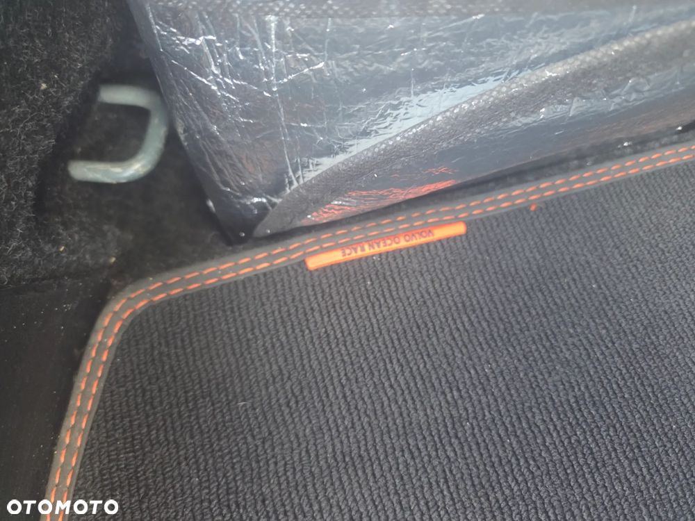 Volvo V40 T3 Ocean Race - 26