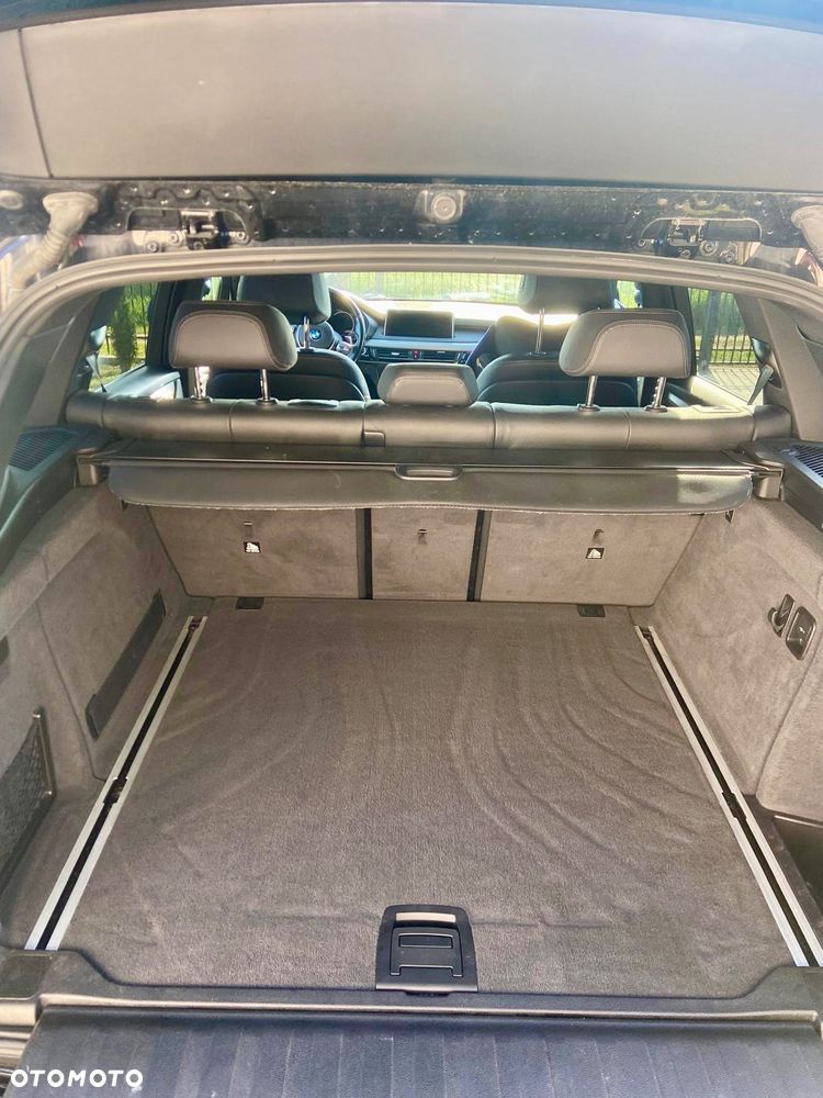 BMW X5 xDrive30d - 7