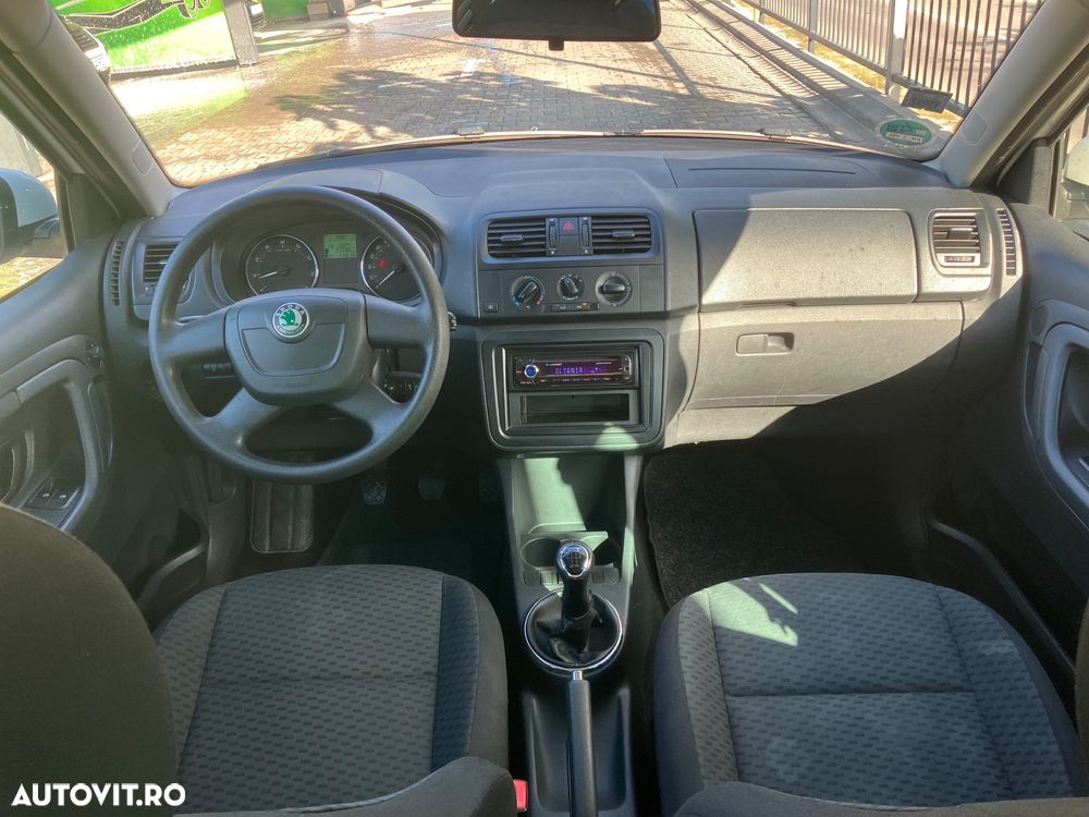 Skoda Fabia 1.2 TSI Ambiente - 3
