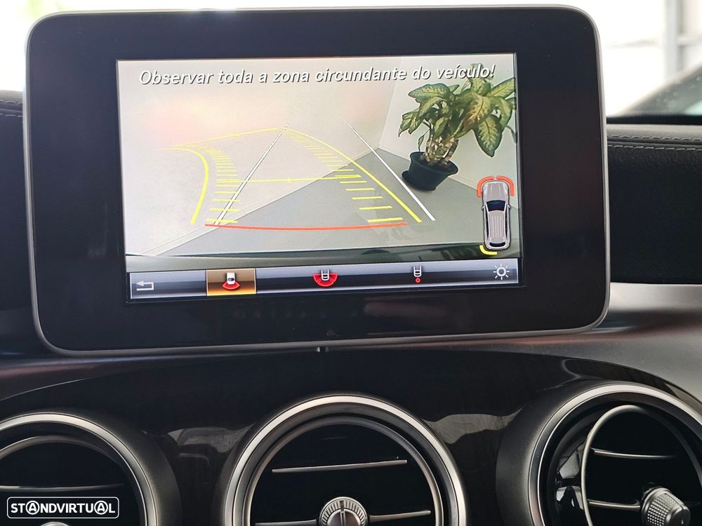 Mercedes-Benz GLC 220 d 4Matic 9G-TRONIC Edition 1 - 29