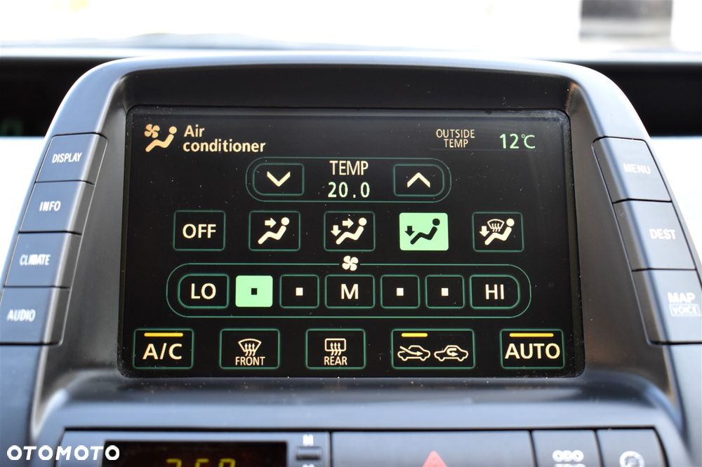 Toyota Prius 1.5 VVT-i Sol (nav) - 32