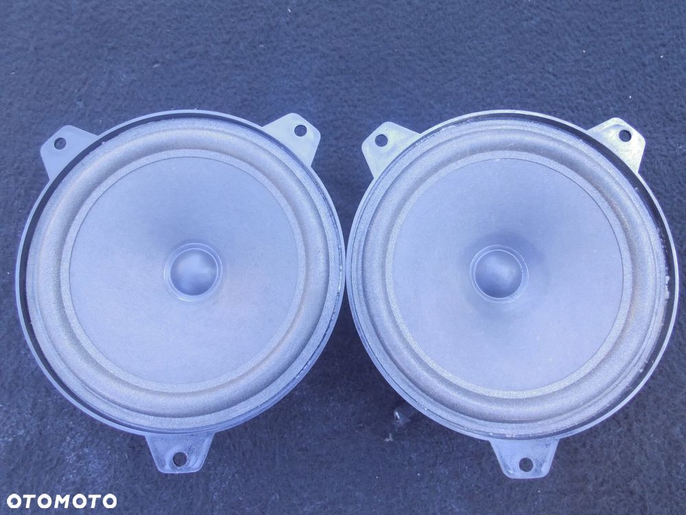 BMW E46 GŁOŚNIKI SZEROKOPASMOWE STEREO DRZWI LEWY PRAWY KOMPLET 2SZT 8368233 - 1