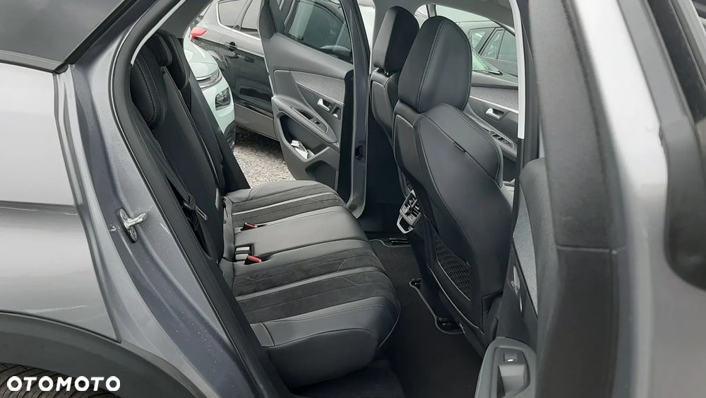 Peugeot 3008 - 21