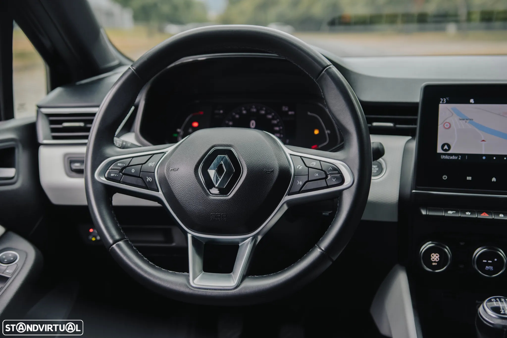 Renault Clio 1.0 TCe Intens Bi-Fuel - 23