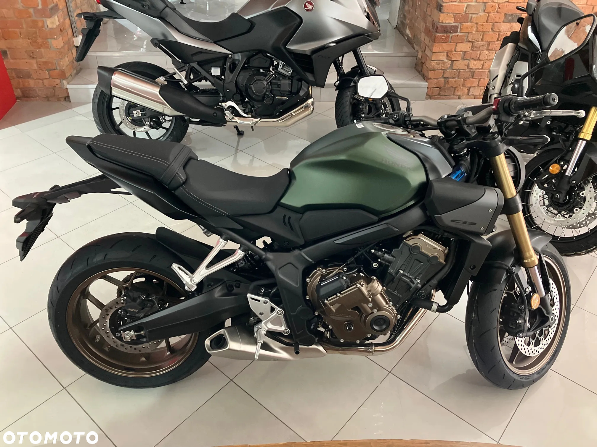 Honda CB - 3