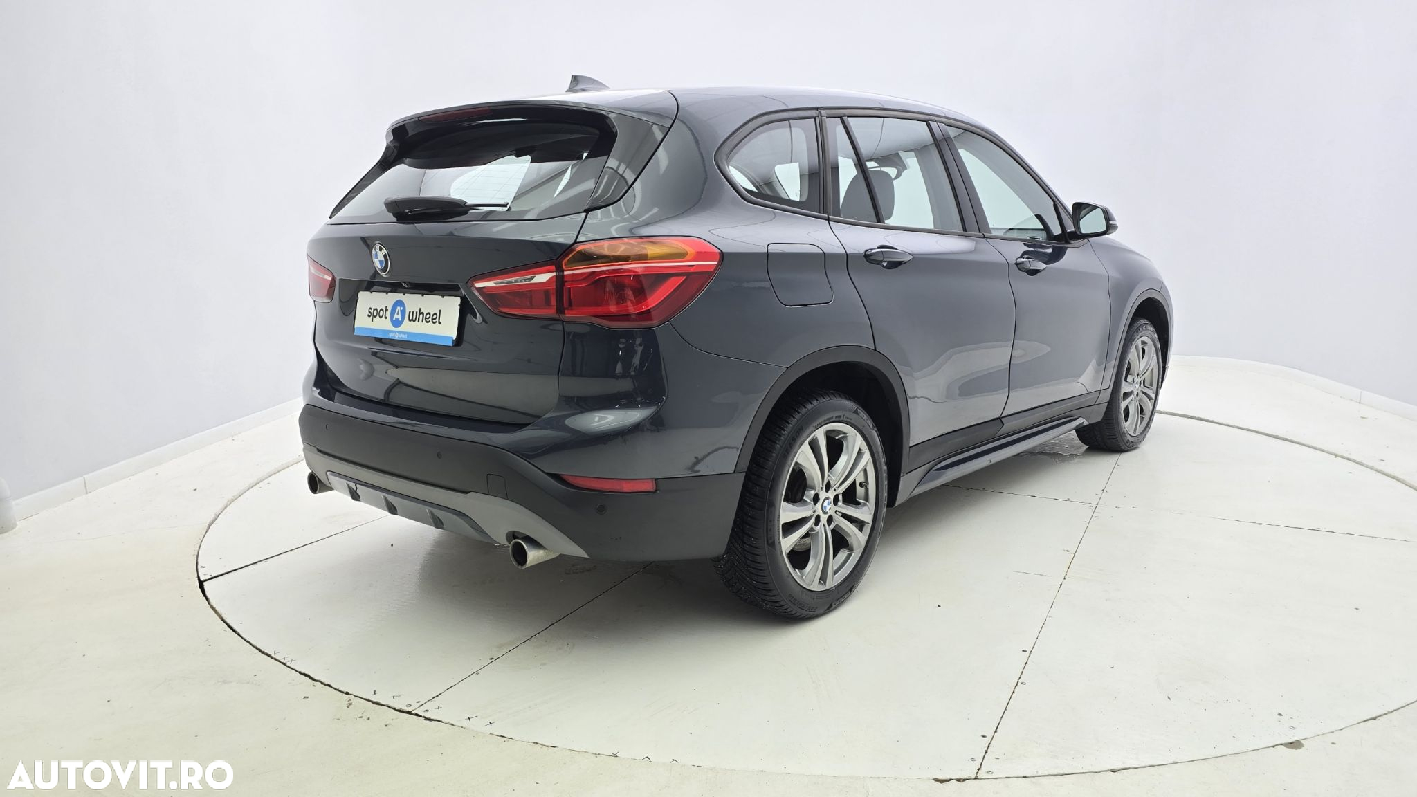 BMW X1 - 6