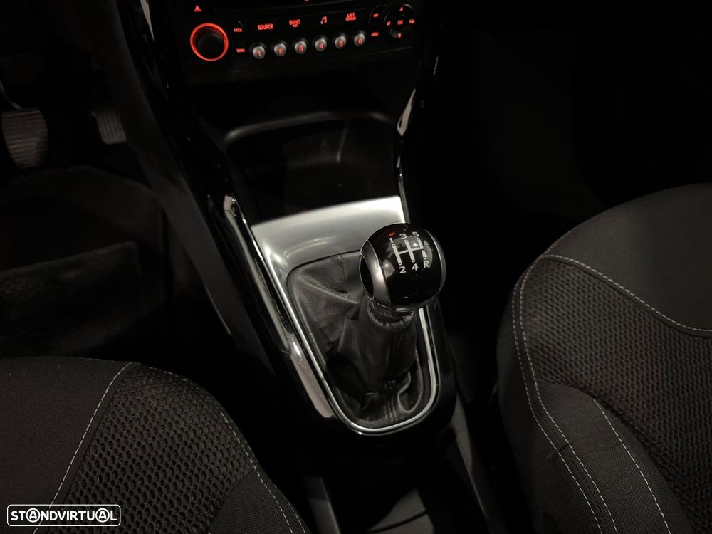 Citroën DS3 1.6 e-HDi So Chic - 33