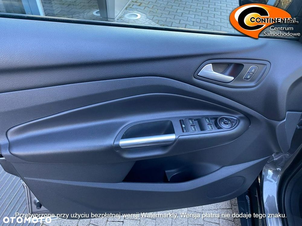 Ford Kuga - 15