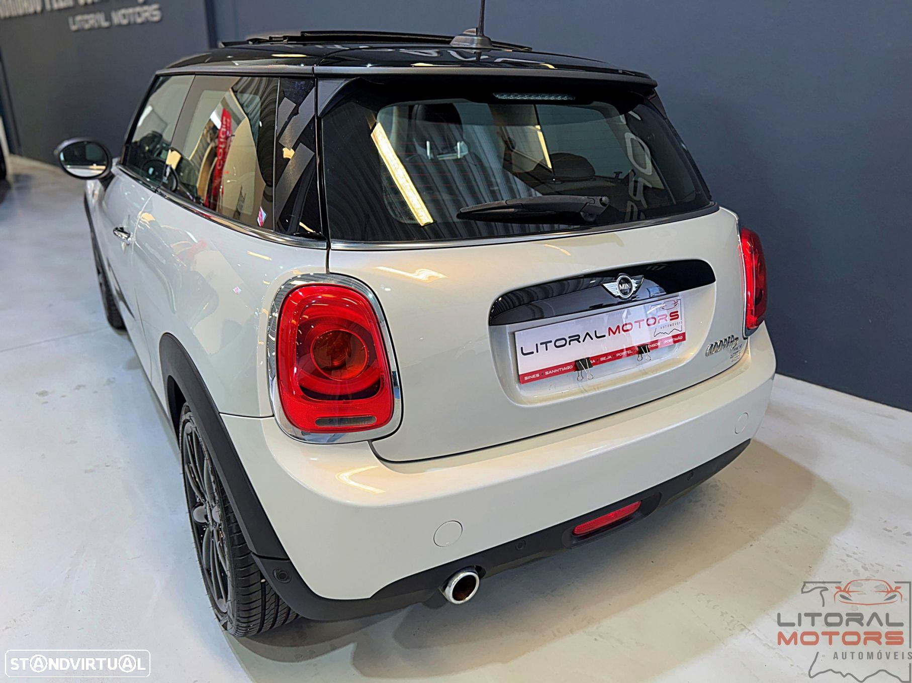 MINI 3 Portas Cooper D Auto - 9